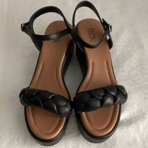 Nordstrom Rack Collection Black Braided Strap Sandals with Ankle Buckle